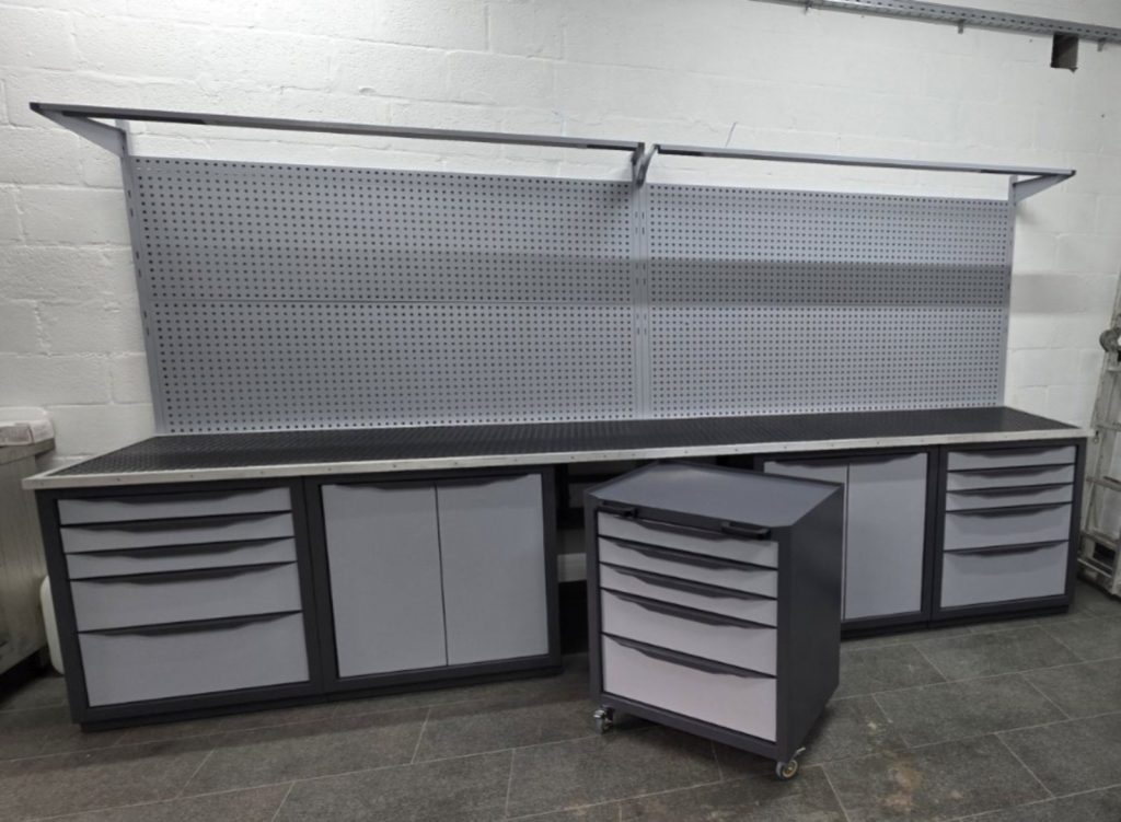 workshop-workstation-storage-cabinets